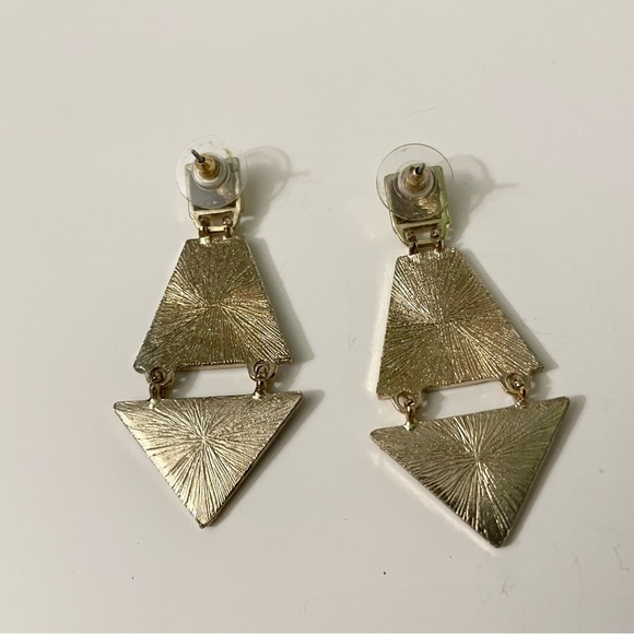 Lot of 2 Double Triangle Drop and Square Bar Stud Earrings - Picture 13 of 16